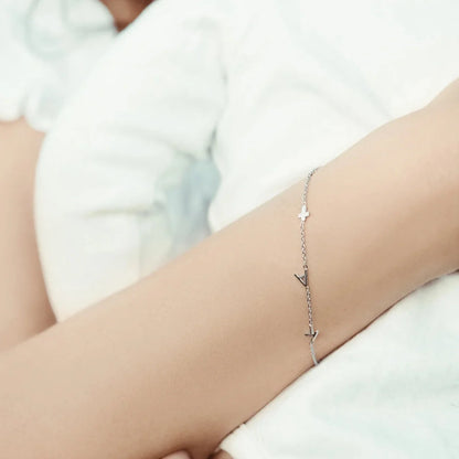 Pulseira de Iniciais Laterais Personalizada